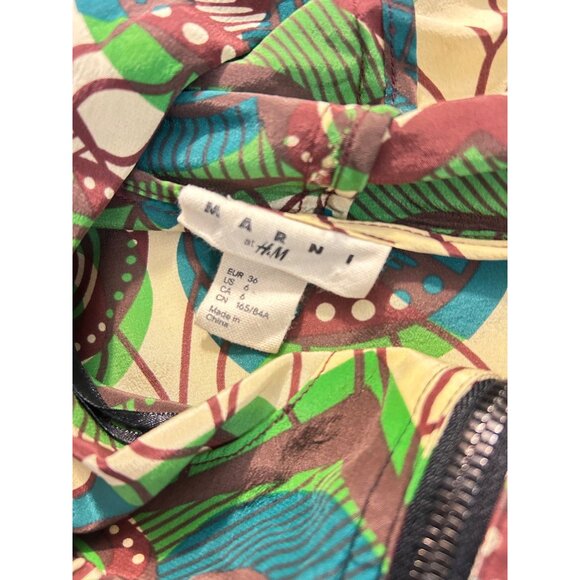 MARNI at H&M Silk Hooded Anorak Parka Style Peacock Print Dress US 6 Rare 2011 - Picture 7 of 7